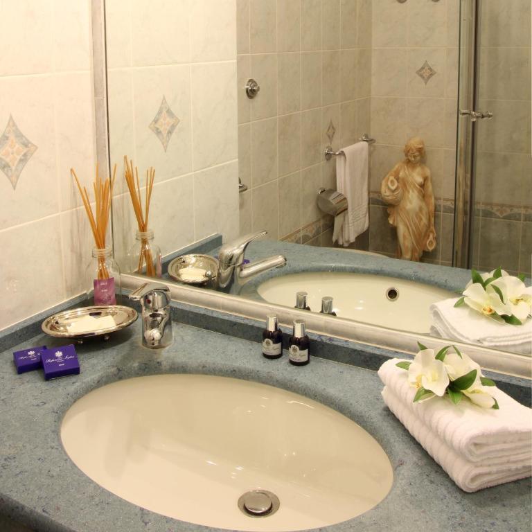 B&B A Florence View - Double or Twin Room with Duomo view - 10