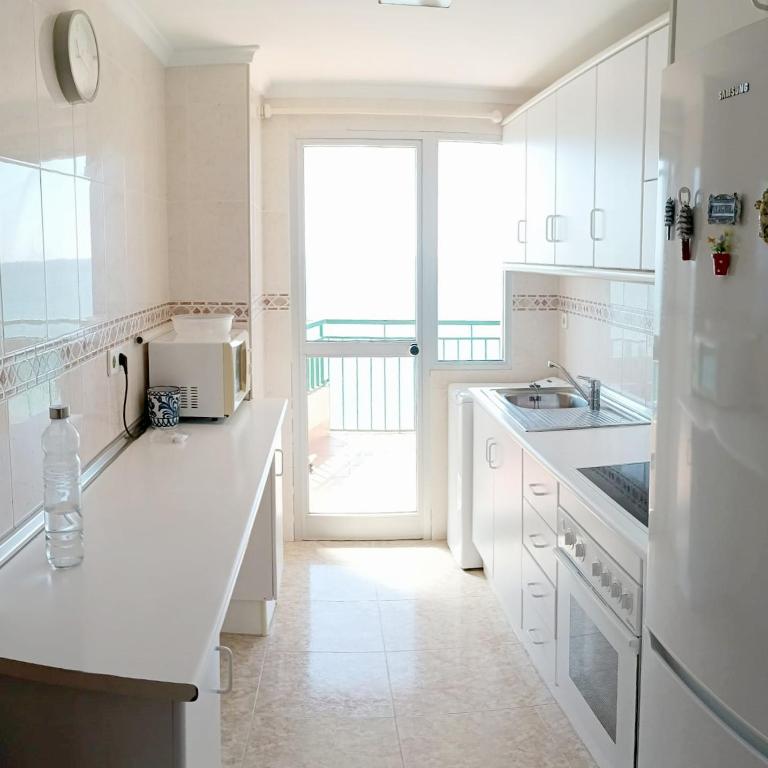 Olimpo Apartment Fuengirola Beach - Apartamento de 3 dormitorios - 7