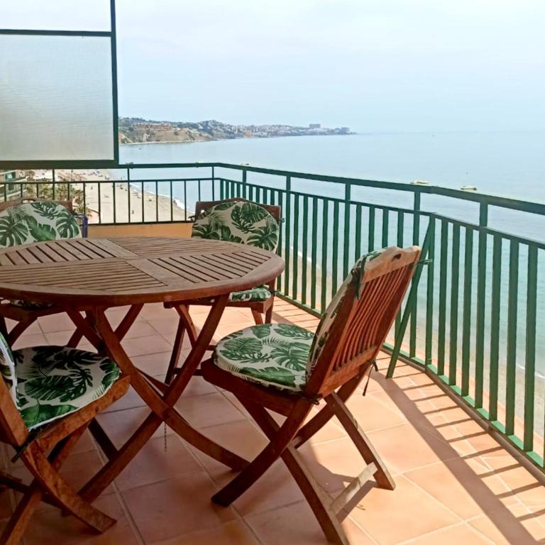 Olimpo Apartment Fuengirola Beach - Apartamento de 3 dormitorios - 9