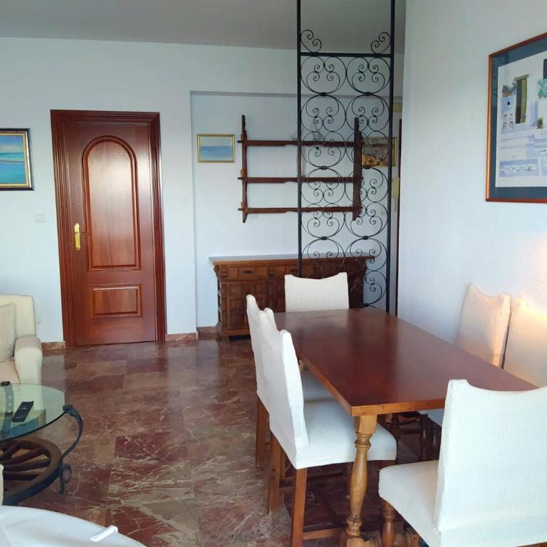 Olimpo Apartment Fuengirola Beach - Apartamento de 3 dormitorios - 20