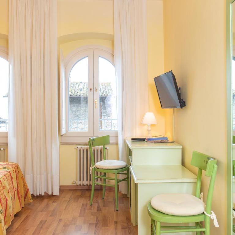 Hotel Minerva - Camera Matrimoniale/Doppia con Letti Singoli con Vista - 19