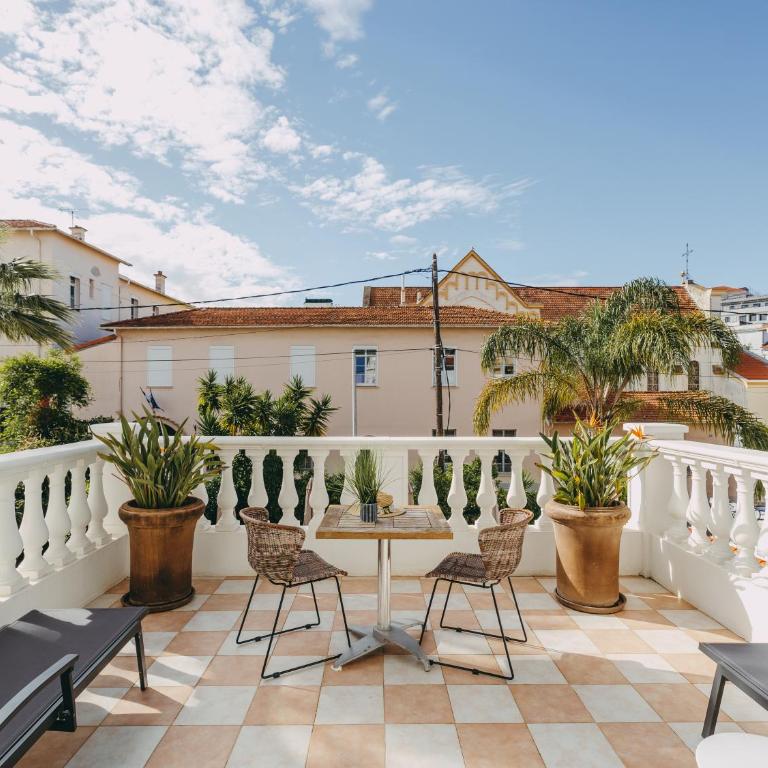 Hôtel La Villa Juan Beach - Chambre Exclusive - Vue sur Piscine - 4