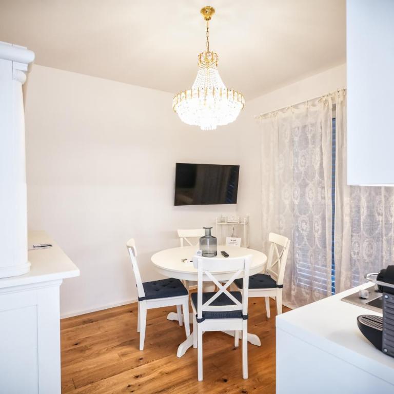 Penta Apartments - Camera Matrimoniale Standard - 2