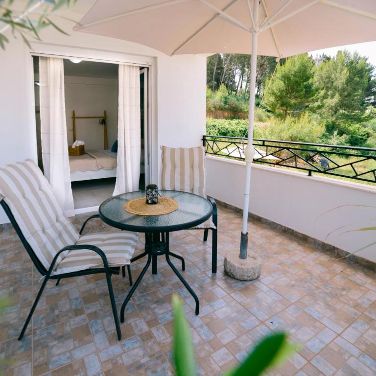 Apartments Lungo Mare Ulcinj - Studio Apartman sa Pogledom na More i Velikom Terasom - 1