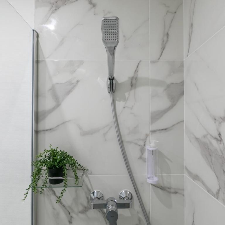 WS Marais - Musée Pompidou - Three-Bedroom Apartment - 38