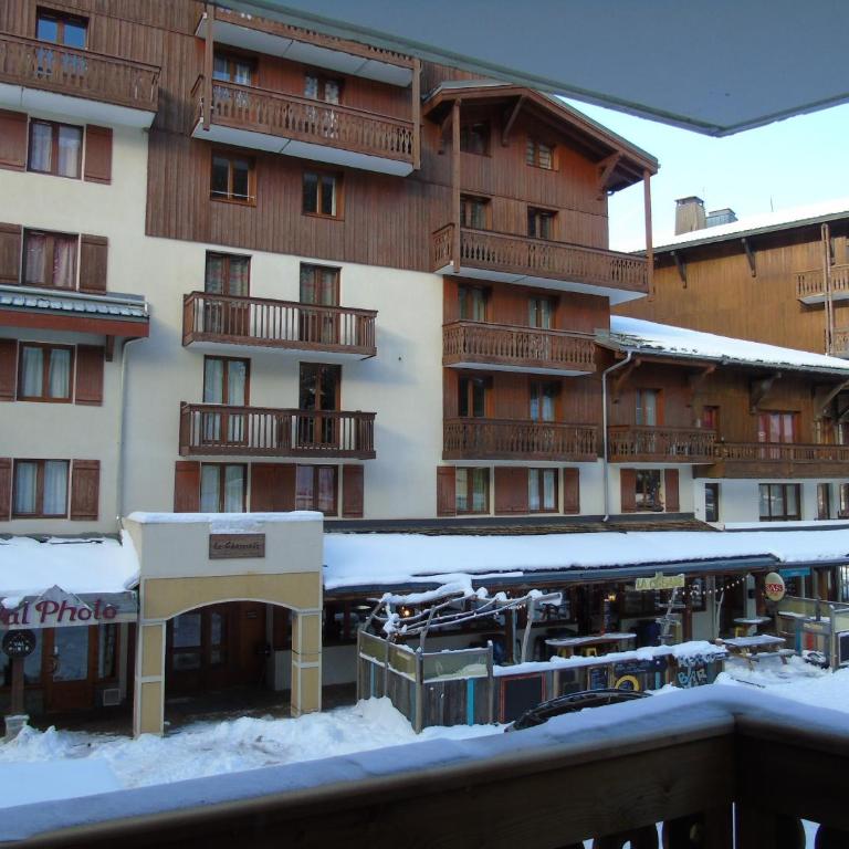 Appartement rénové 2 pièces pour 4 pers, balcon, proche télécabine, commerces, et écoles de ski - FR-1-561-33 - Apartment (4 Erwachsene) - 8