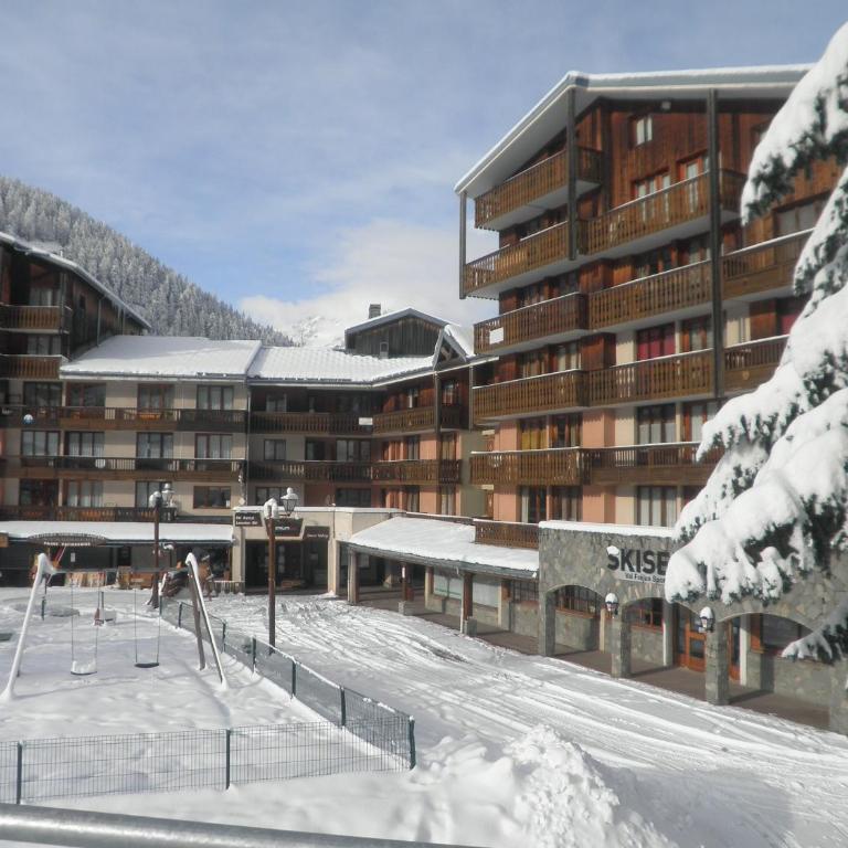 Appartement rénové 2 pièces pour 4 pers, balcon, proche télécabine, commerces, et écoles de ski - FR-1-561-33 - Apartment (4 Erwachsene) - 9