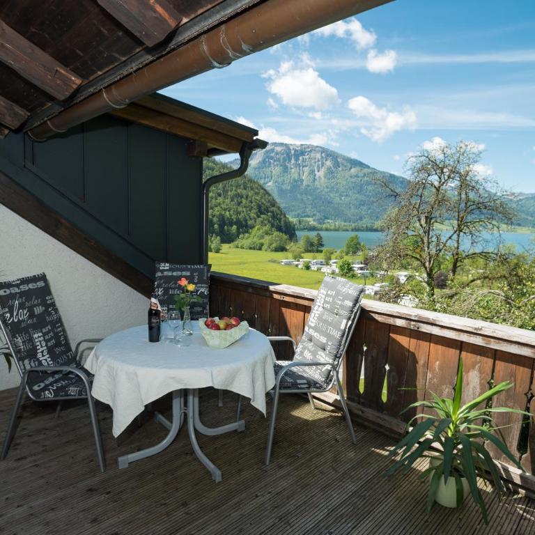 Gästehaus Kasbichler - Doppelzimmer mit Seeblick - 4
