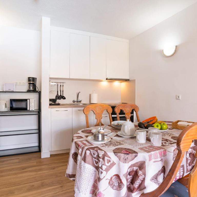 Oceanfront 2 bedrooms Holiday Home in Tenerife South - Apartamento de 2 dormitorios - 27