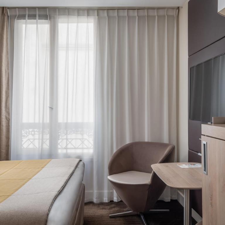 Mercure Paris Pigalle Sacre Coeur - 2 Chambres Supérieures Attenantes - 12