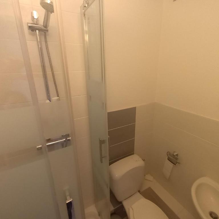 Royan Pontaillac – APPARTEMENT VUE MER – balcon – WIFI – confort simple - Appartamento con Vista Mare - 16