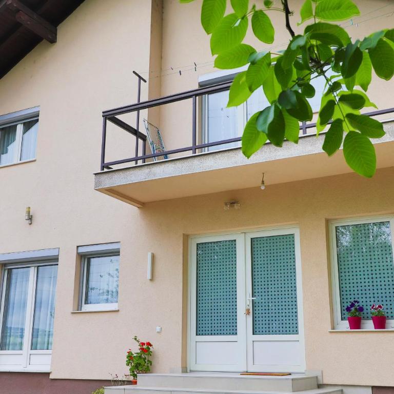 Apartman SUMI - One-Bedroom Apartment - 2