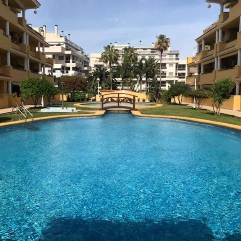 Bajo con jardín en Cascadas de las Marina - Two-Bedroom Apartment - 1