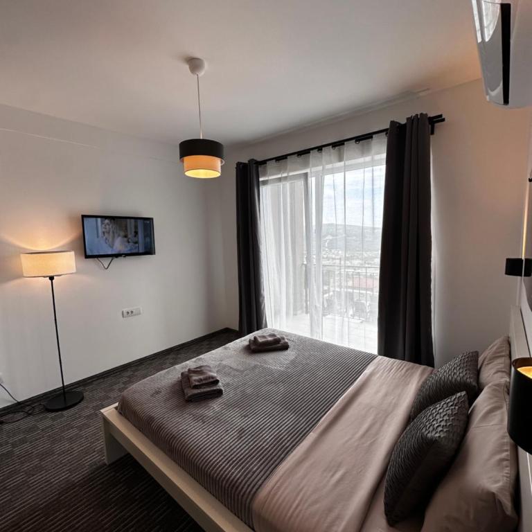 Residence Spa Apartments DUB - Studio with Pool View - 1