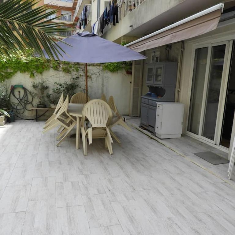 F4 6 Couchages Terrasse Proche Centre - Apartment mit 3 Schlafzimmern - 14