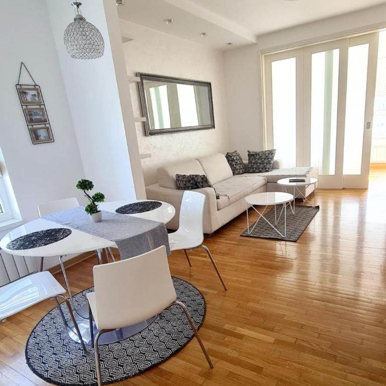 Belville City apartment - Apartman sa 1 Spavaćom Sobom - 2