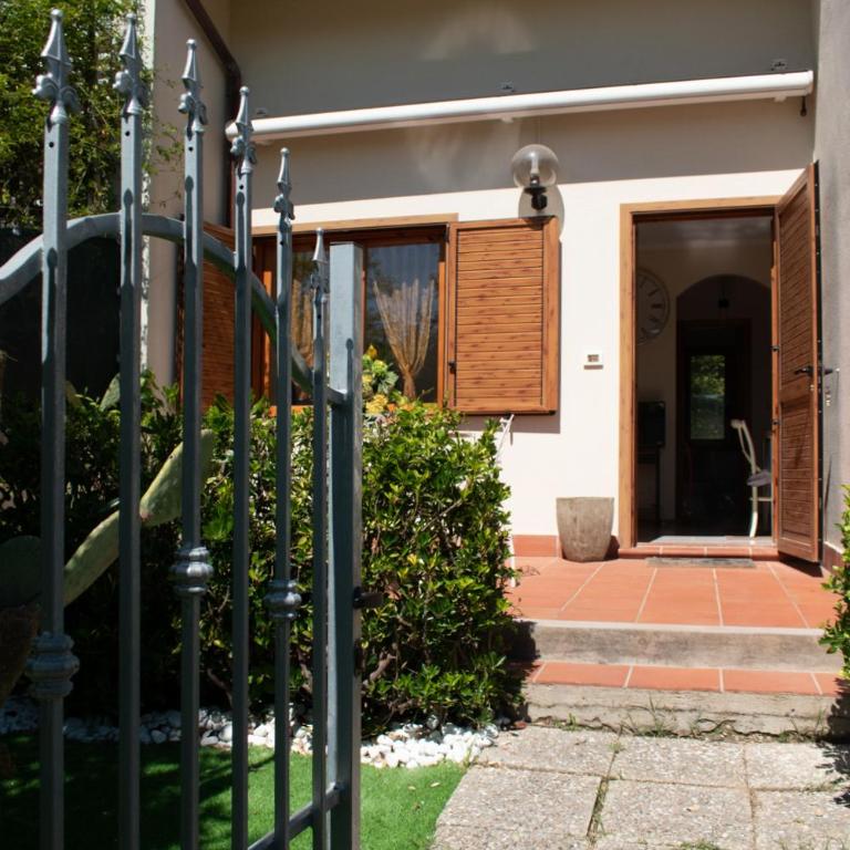 La villetta fonte antica "parcheggio privato" incluso ombrellone e 2 lettini nello stabilimento balneare - Appartamento con 3 Camere da Letto - 26