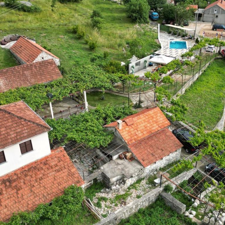 Gazdinstvo Vukanović - Kuća za odmor - Vila sa 3 Spavaće Sobe - 2