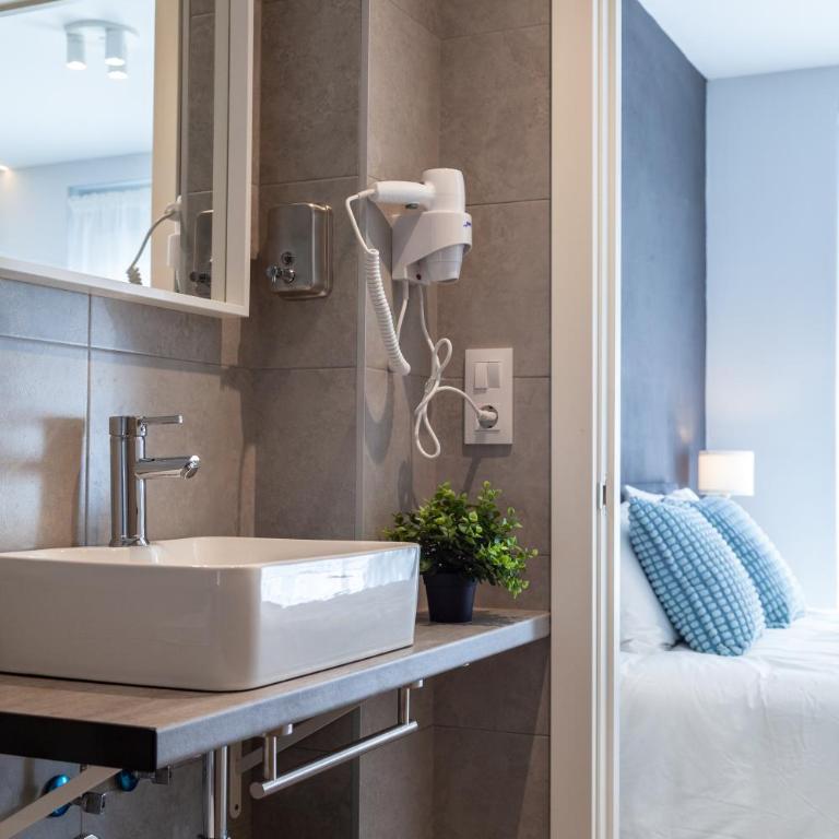 Mediterraneo Stay - One-Bedroom Suite - 2