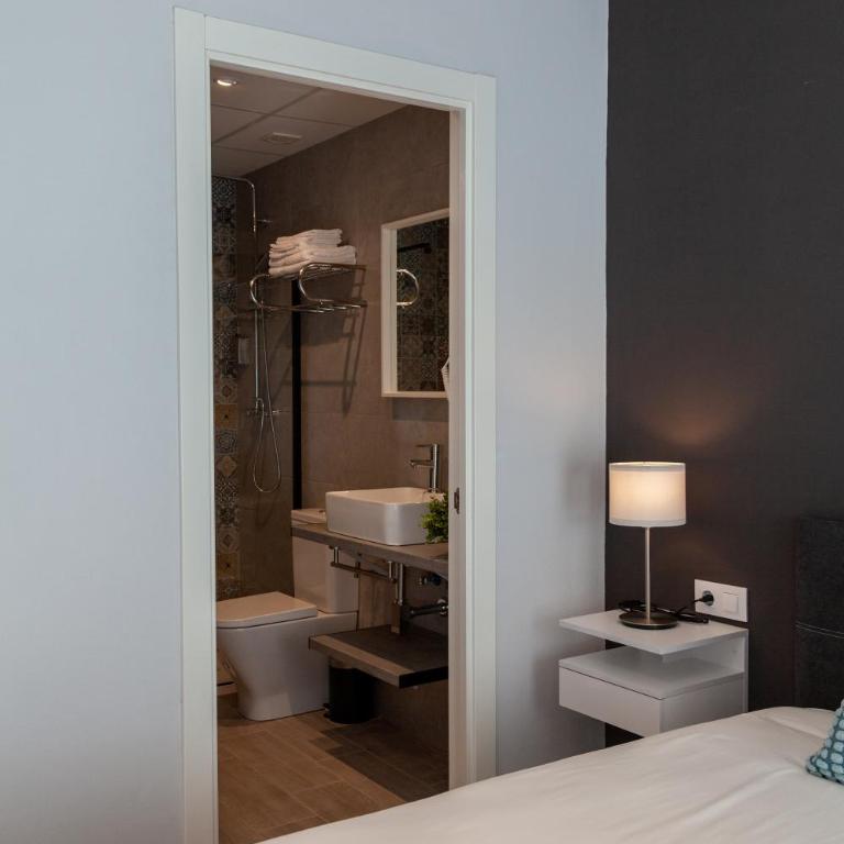 Mediterraneo Stay - One-Bedroom Suite - 4