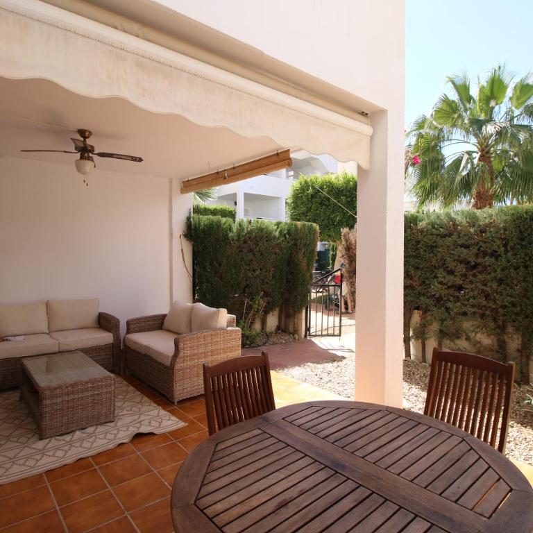 Bajo de 2 dormitorios en Puerto Rey - Apartamento de 2 dormitorios - 2