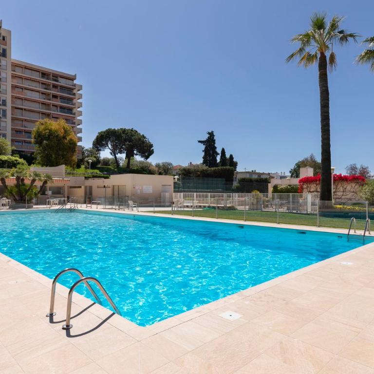 Jolie studio cosy proche mer sur Juan les pins - One-Bedroom Apartment - 14