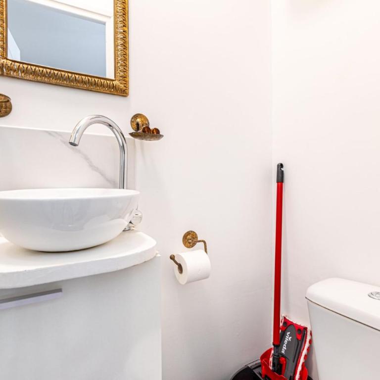 GuestReady - Charming Getaway in Le Marais - Studio - 11