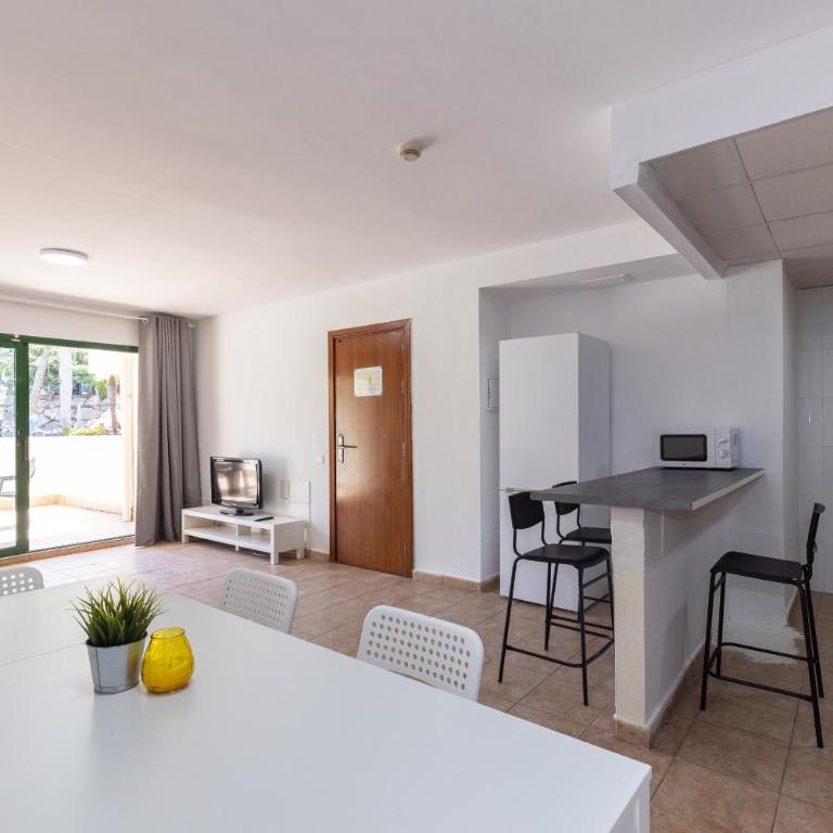 Festival Village Salou Apartments - Apartamento con vistas a la piscina - 15