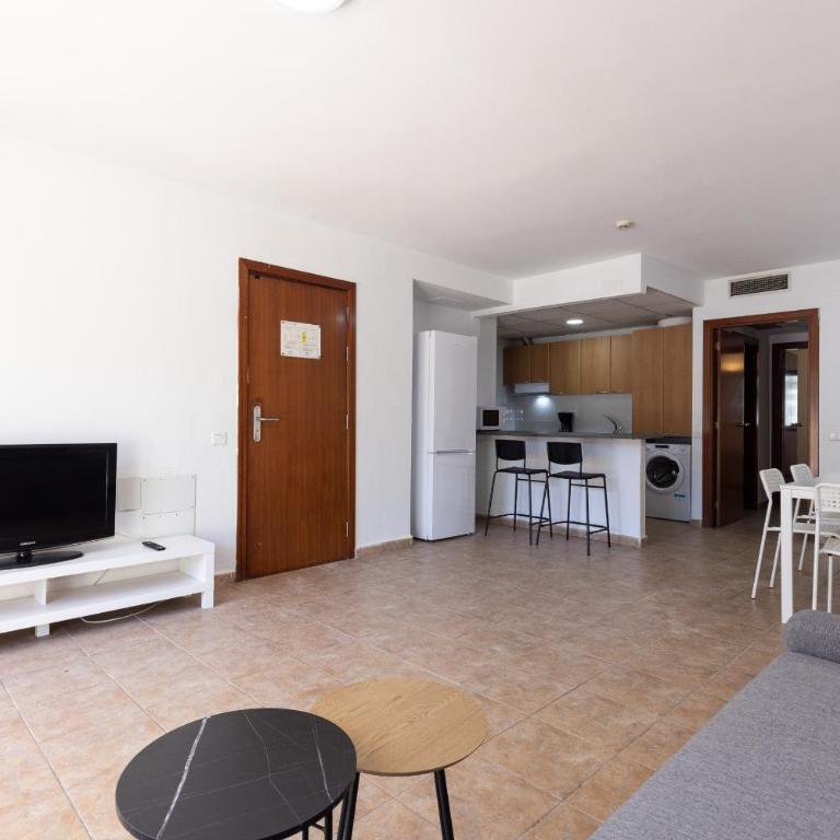 Festival Village Salou Apartments - Apartamento con vistas a la piscina - 17