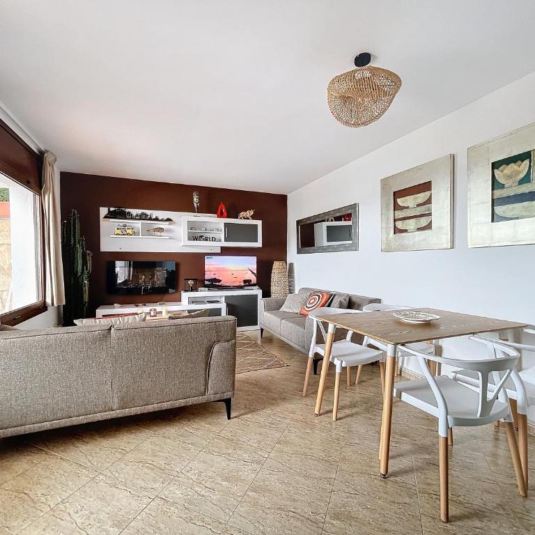LETS HOLIDAYS Sea views apartment pool in Sa Gabarra - Apartamento con vistas al mar - 11