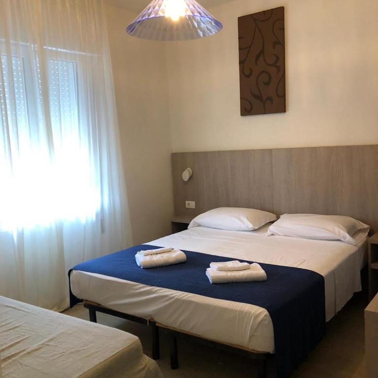 Hotel Mare Live - Camera Familiare - 13