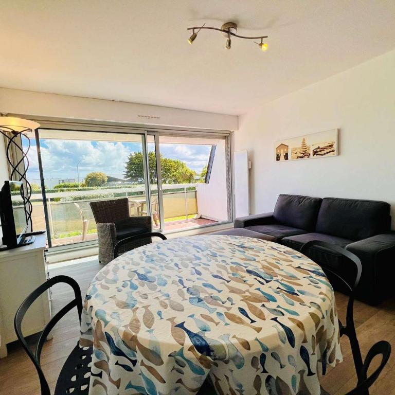Charmant 2 pièces rénové à Quiberon avec balcon, parking et wifi, animaux admis - FR-1-478-88 - Apartment (4 Erwachsene) - 2