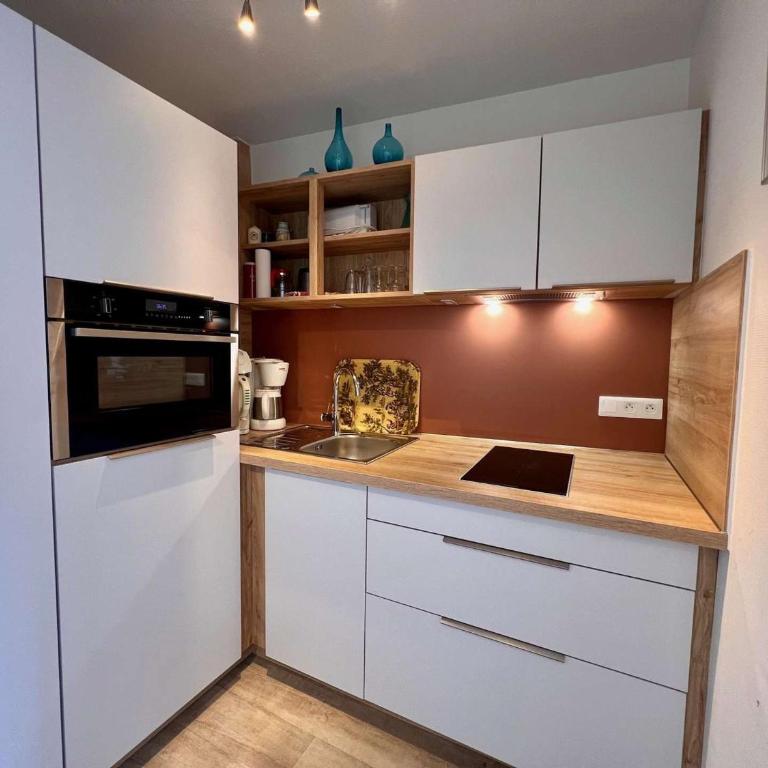 Charmant 2 pièces rénové à Quiberon avec balcon, parking et wifi, animaux admis - FR-1-478-88 - Apartment (4 Erwachsene) - 7