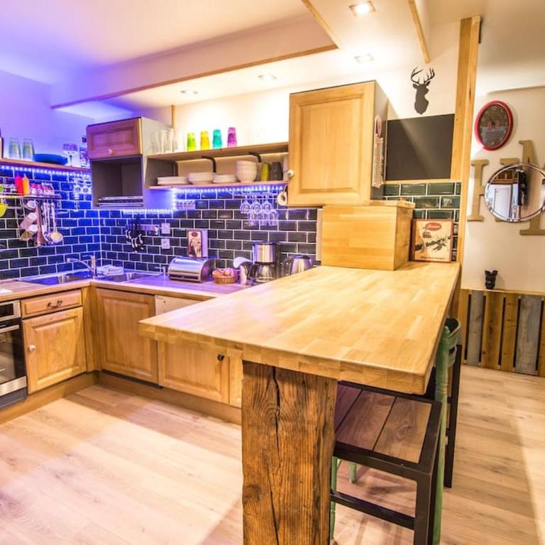 Stylish place-Amazing Views-3 main lifts, Apt design- vue splendide-3 Telecabines - Apartment mit 3 Schlafzimmern - 24