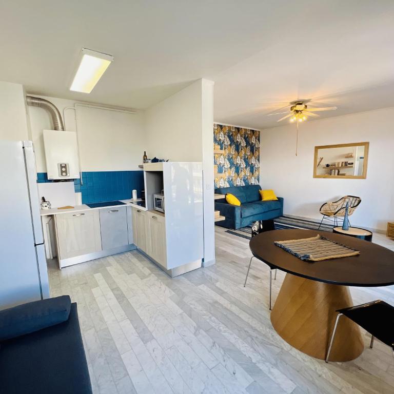 Grand studio avec terrasse vue mer et parking - Studio - Vue sur Mer - 10