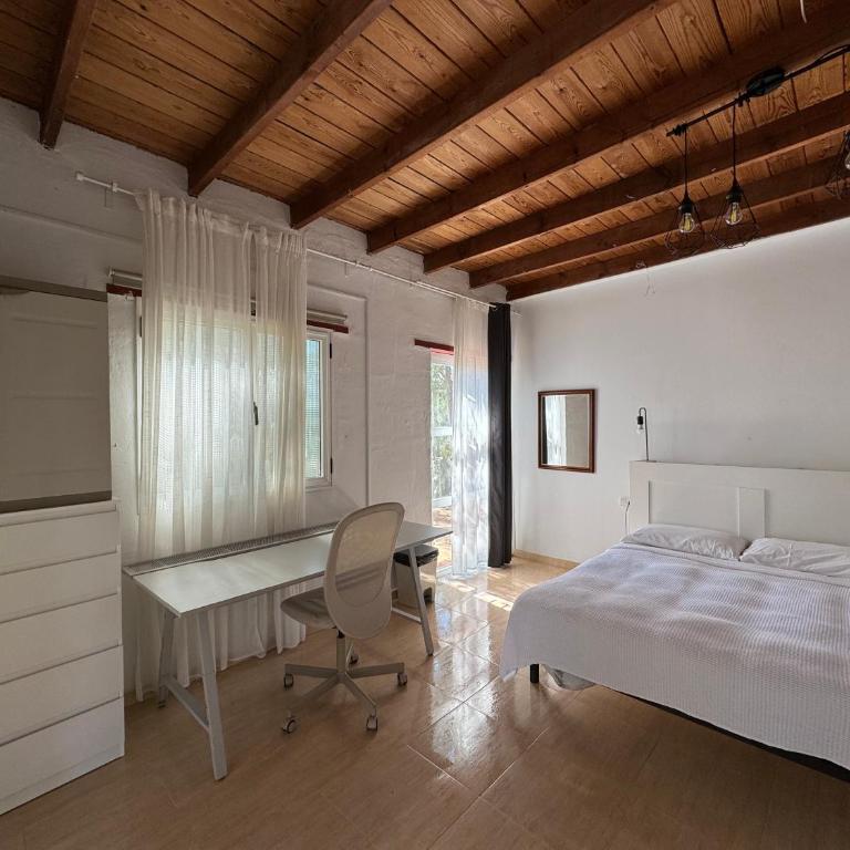 La Milagrosa Surf House & CoWork - Habitación Estándar - 1 cama grande - 46