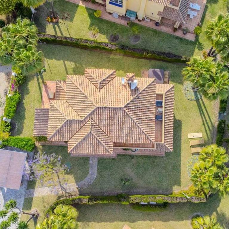 Cozy Villa in Marbella-Estepona - Villa - 6