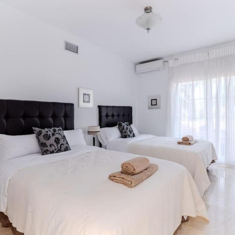 Cozy Villa in Marbella-Estepona - Villa - 45