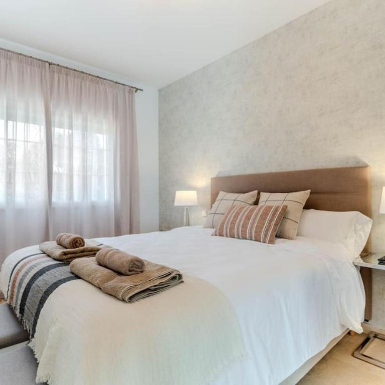 Cozy Villa in Marbella-Estepona - Villa - 59