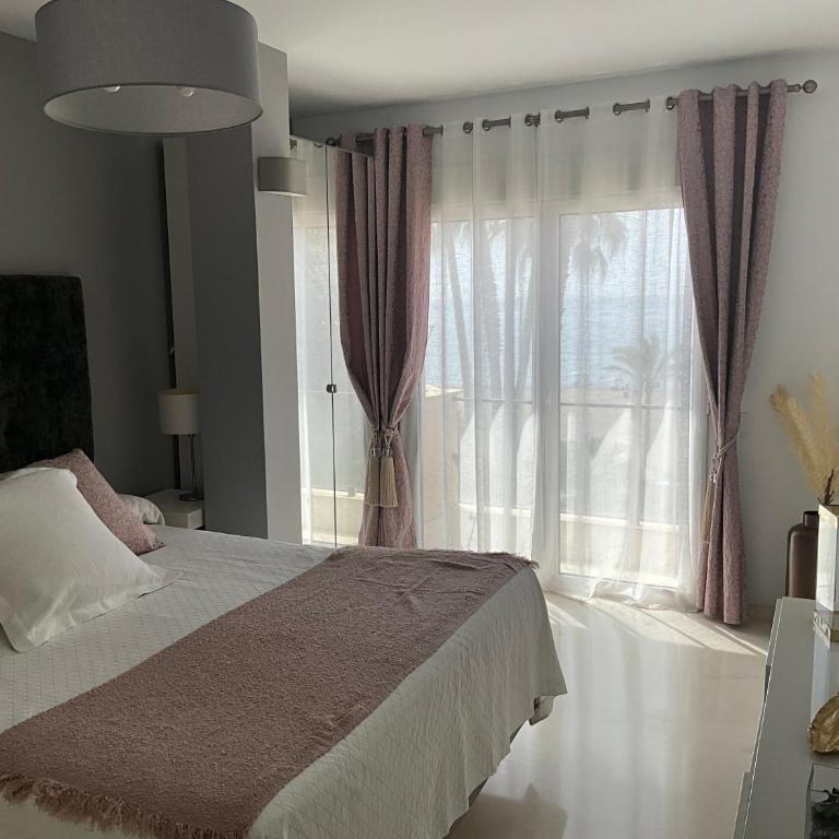 First Line Sea Apartment By Oliva - Apartamento de 2 dormitorios - 12