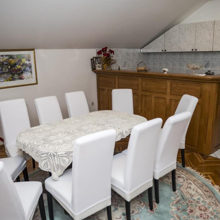 Kuća Marijanović - Three Bedroom Villa with Swimming Pool - 9