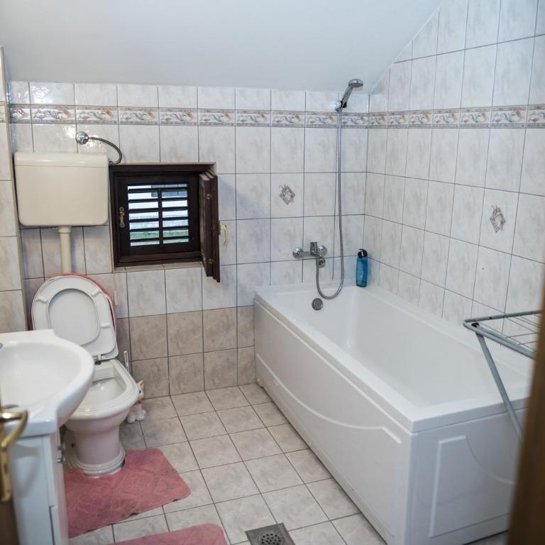 Kuća Marijanović - Three Bedroom Villa with Swimming Pool - 16