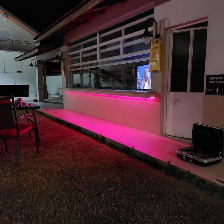 Kuća Marijanović - Three Bedroom Villa with Swimming Pool - 7