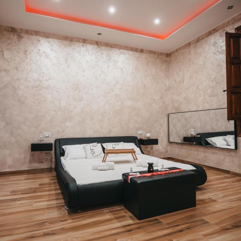 Moon Suite - Taranto Centro - Vasca Idromassaggio - One-Bedroom Apartment - 2
