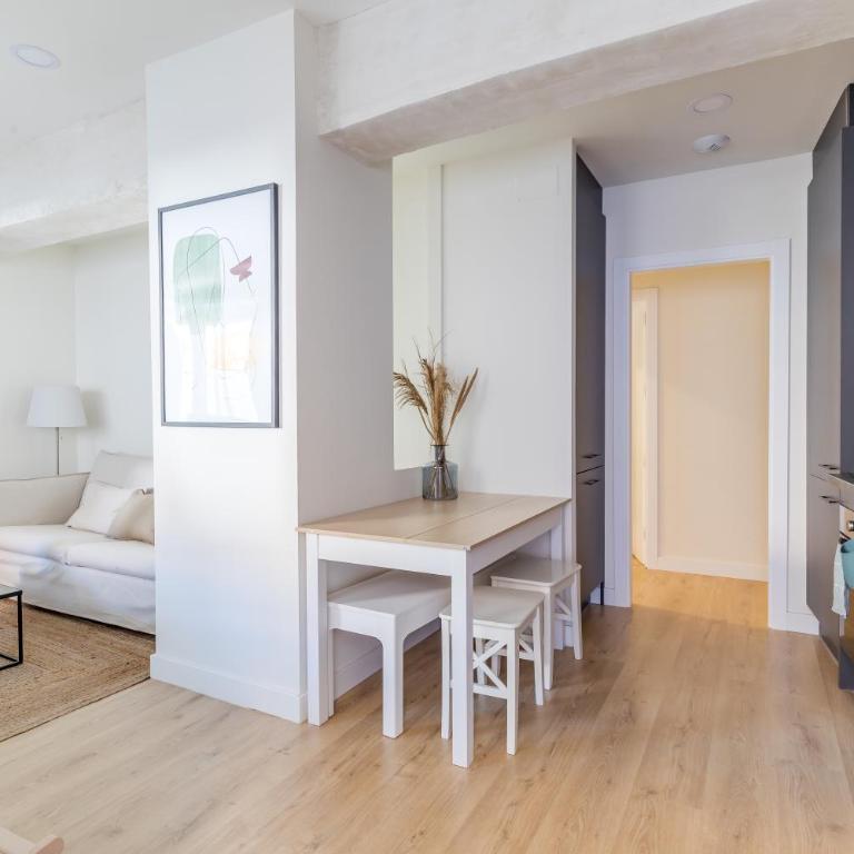 CATERINA Plaza Castilla - Deluxe Apartment - 6