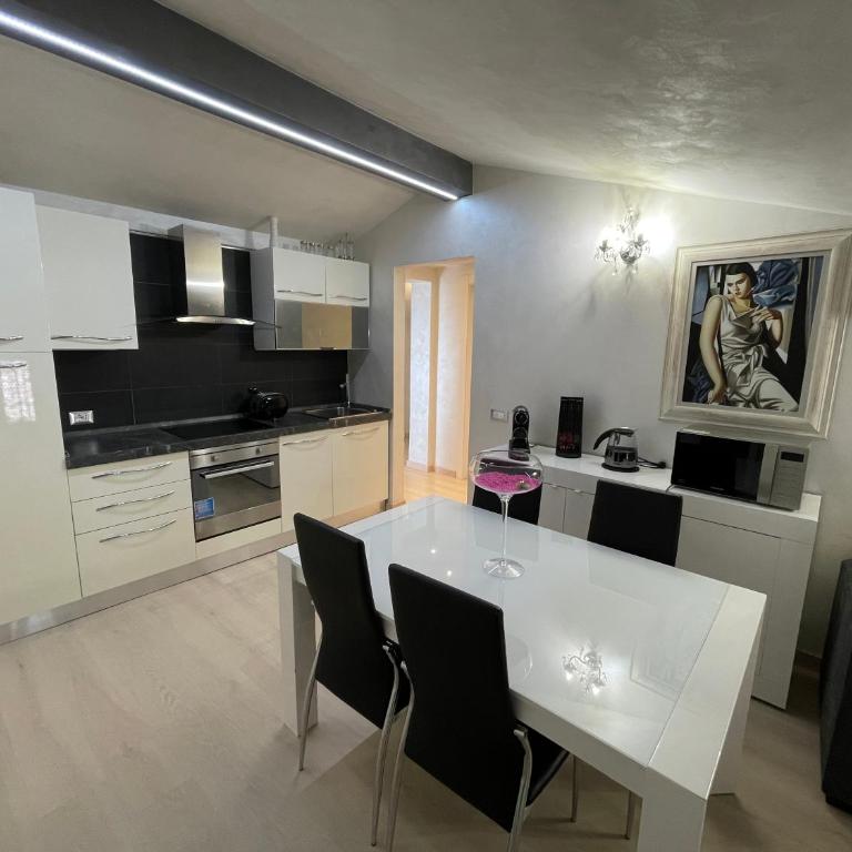 Appartamarty - Appartamento con 2 Camere da Letto - 1