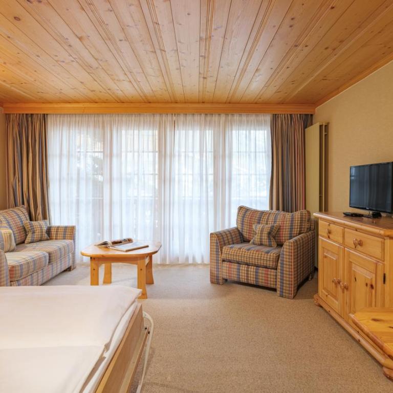 Chalet Kisseye by Zermatt Premium Apartments - Kisseye Enzian - Studio with Matterhorn View (1st floor) - 13