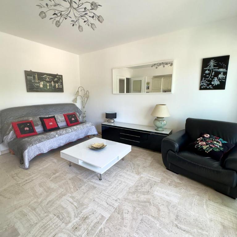Appartement 2 pièces Cavalaire sur Mer 60m2 - Apartamento de 1 dormitorio - 2
