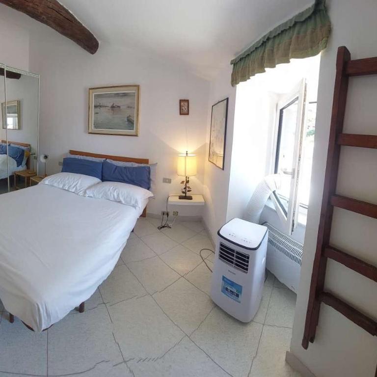 Casa Castello Riomaggiore - Two-Bedroom Apartment - 4
