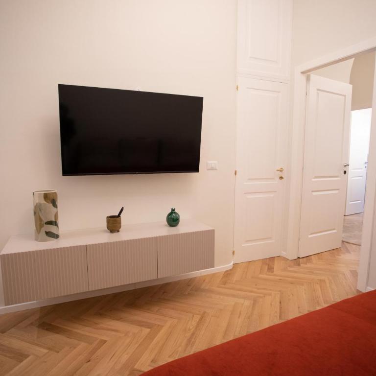 Light Apartment - Cattaro 65 - One-Bedroom Apartment - 2